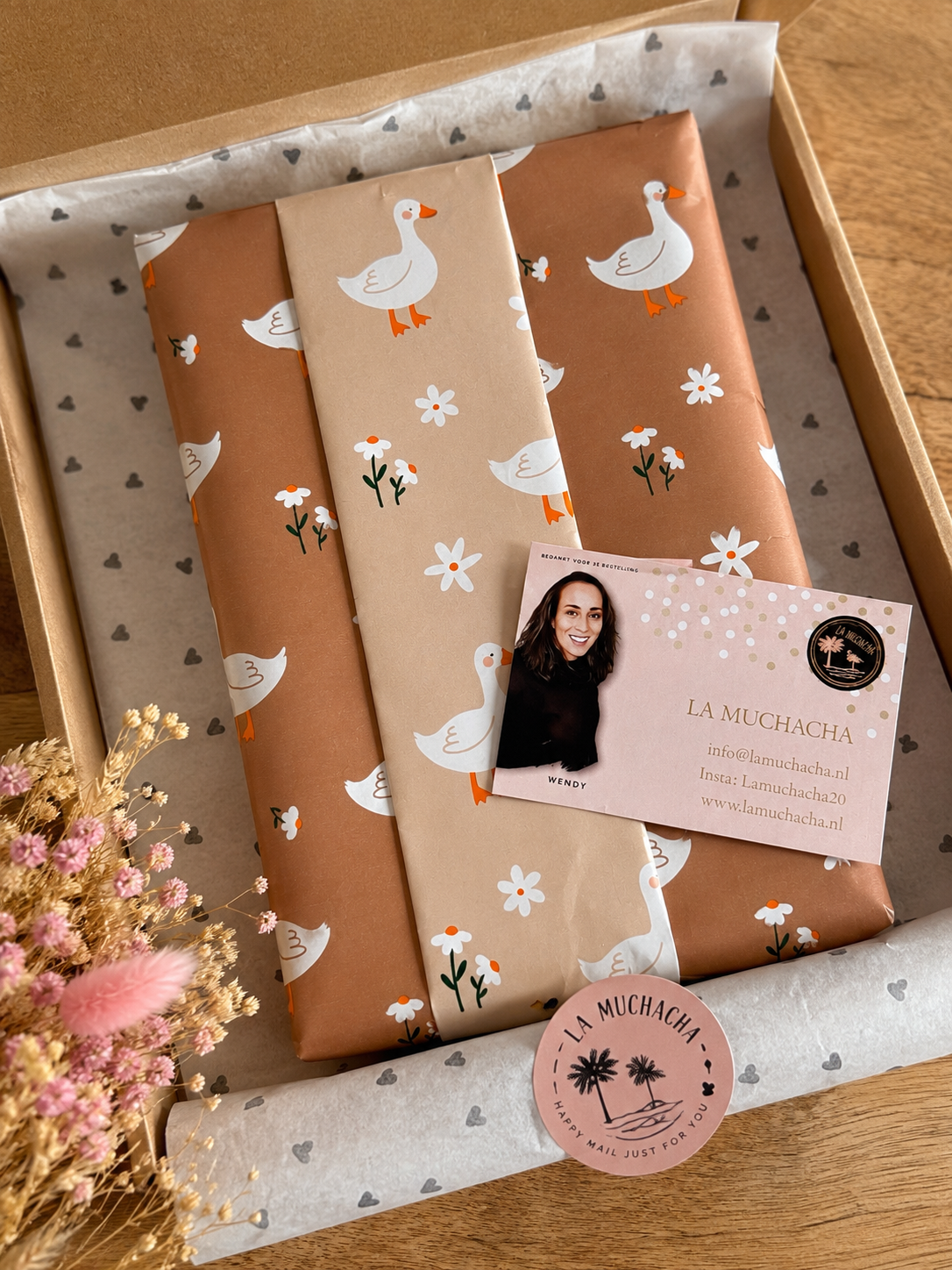 Inpakpapier Goose Brown – Dubbelzijdig Cadeaupapier 30x300 cm