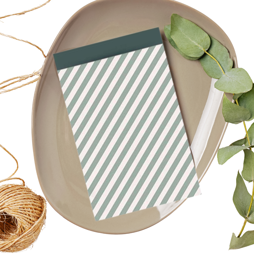 Cadeauzakjes M - Streepjes groen - 30 stuks
